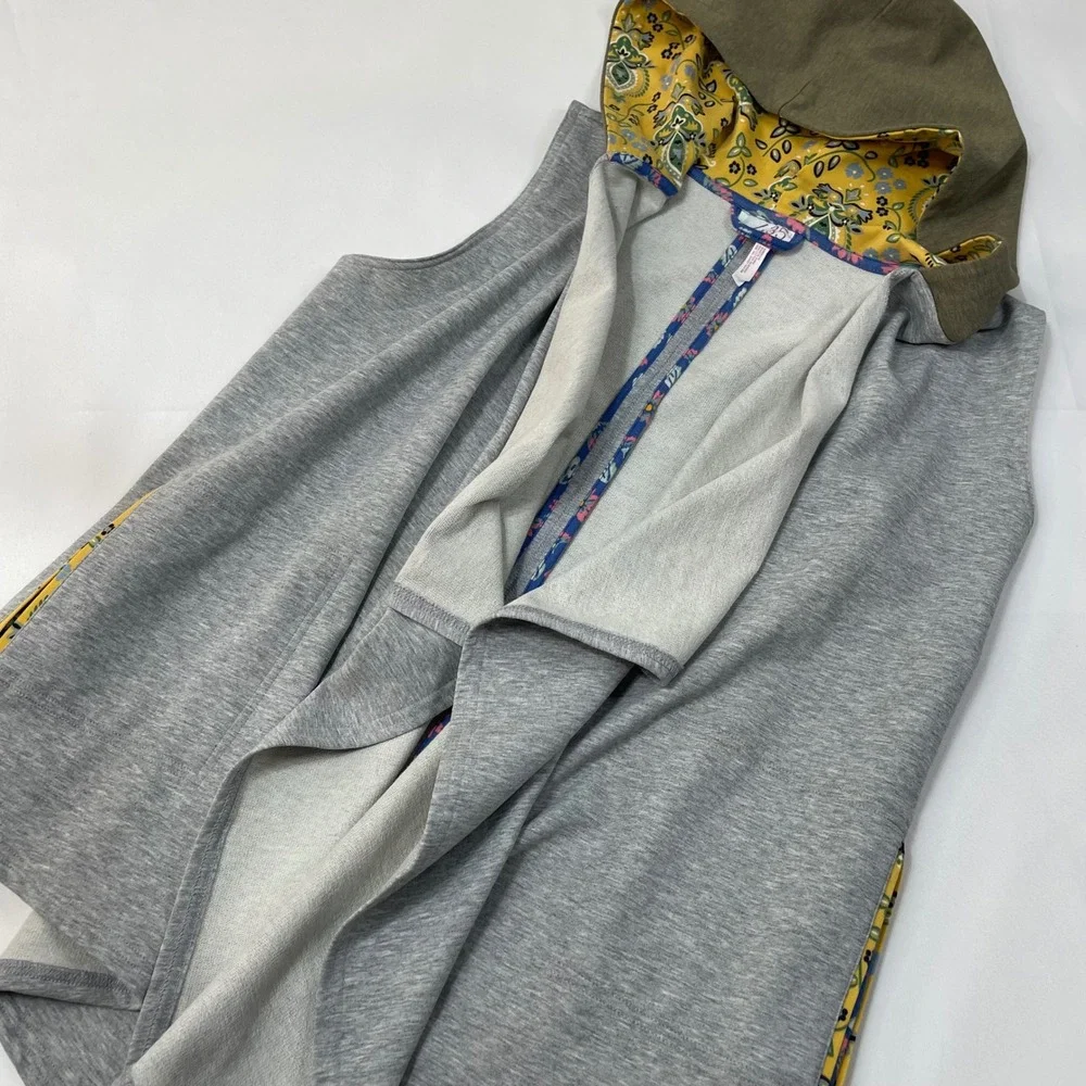 Matilda Jane 435 Girl's Sleeveless Open Front Hooded Vest 16 Gray Yellow Paisley